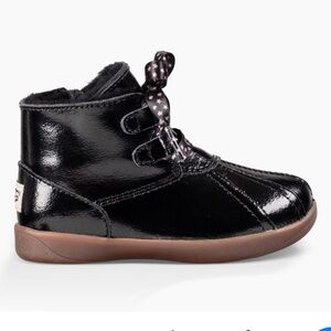 T Payten Stars UGGS